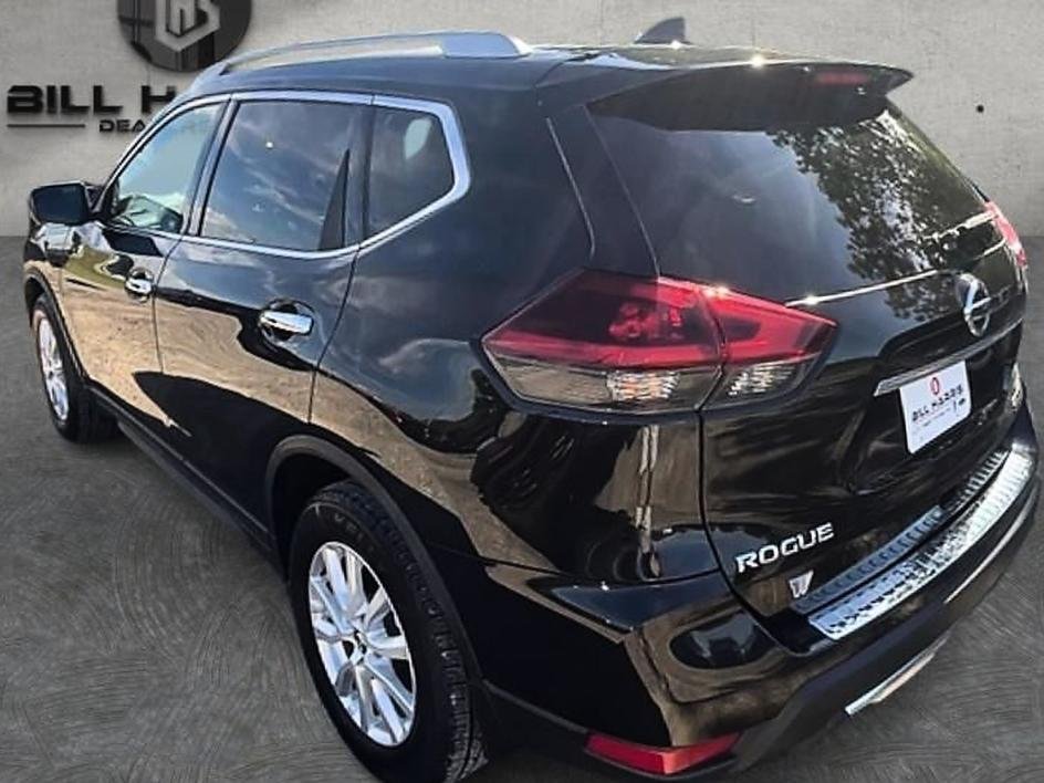 Used 2019 Black Nissan S image 8