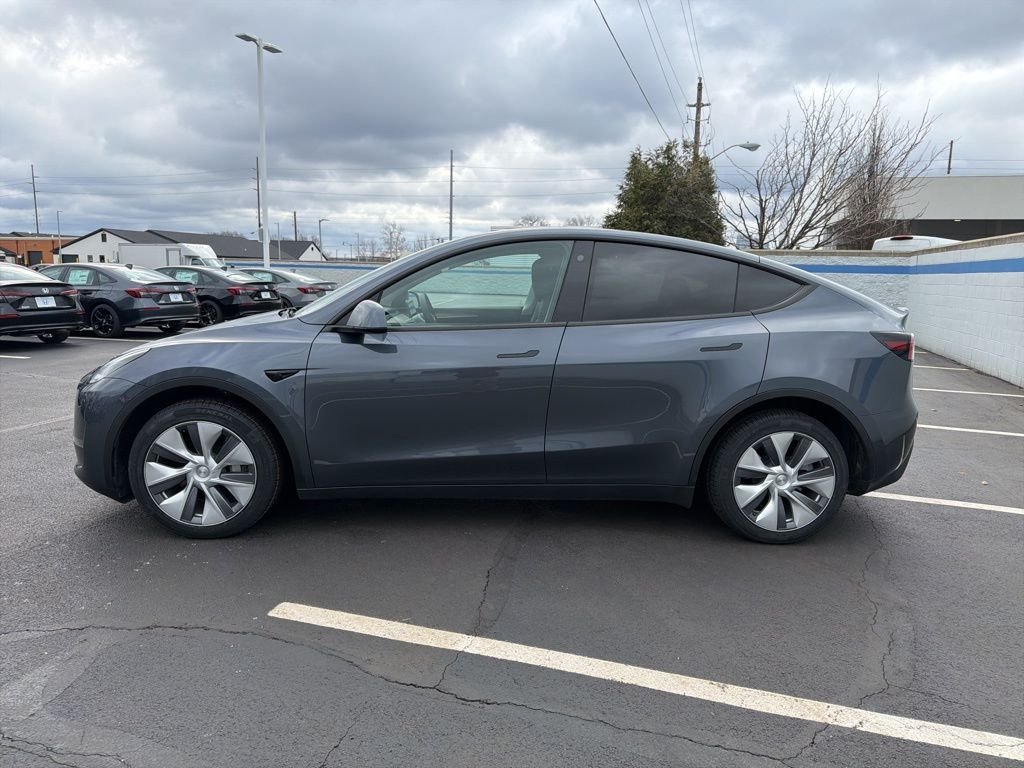 Used 2023 Tesla Model Y Long Range with VIN 7SAYGDEE5PA038507 for sale in Golden Valley, Minnesota