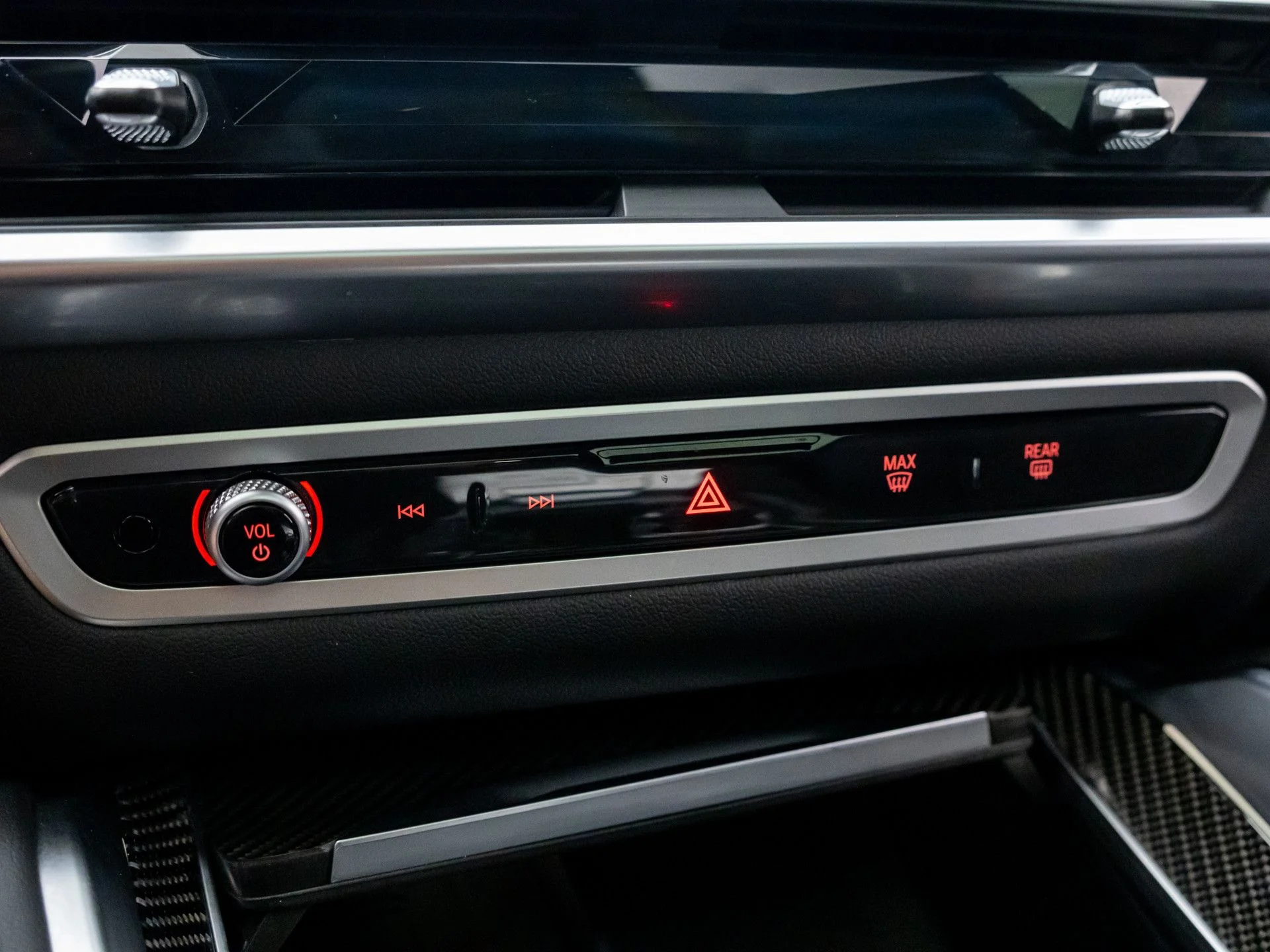 Certified Used 2026 Black BMW M60i image 30