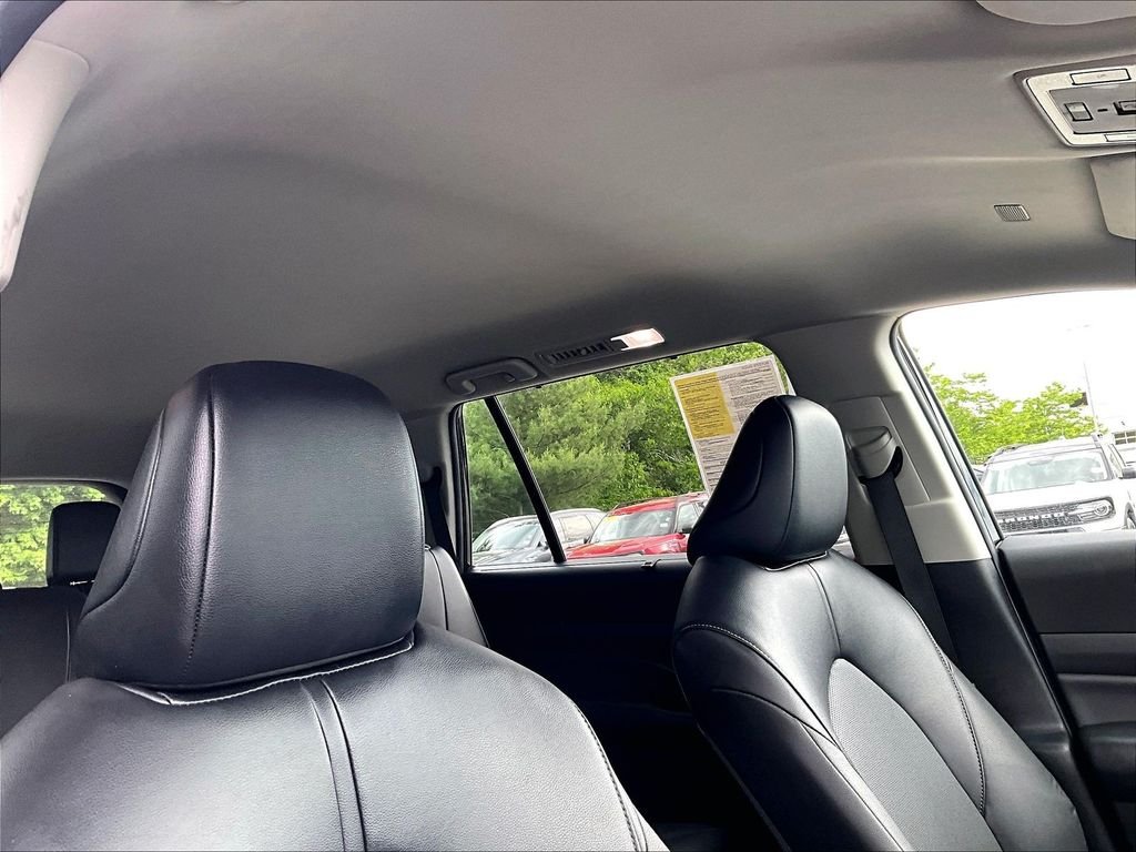 Used 2025 Black Toyota XLE image 23