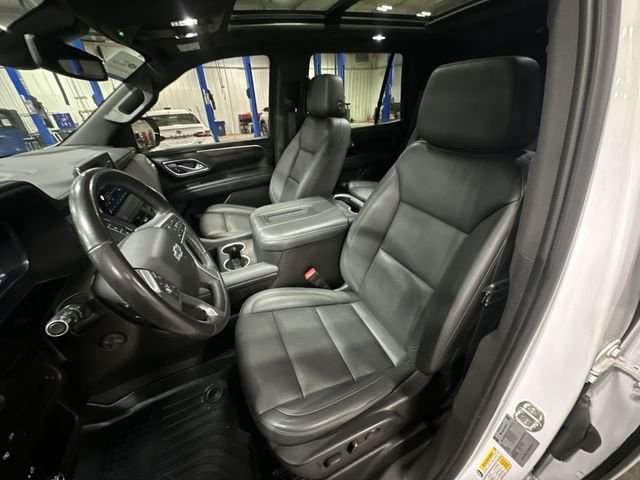 Used 2022 White Chevrolet Z71 image 17