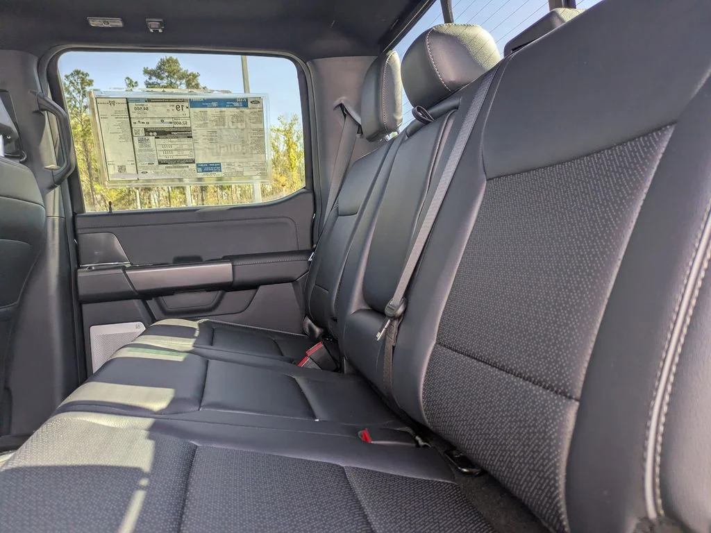 New 2026 Agate Black Metallic Ford Lariat image 15