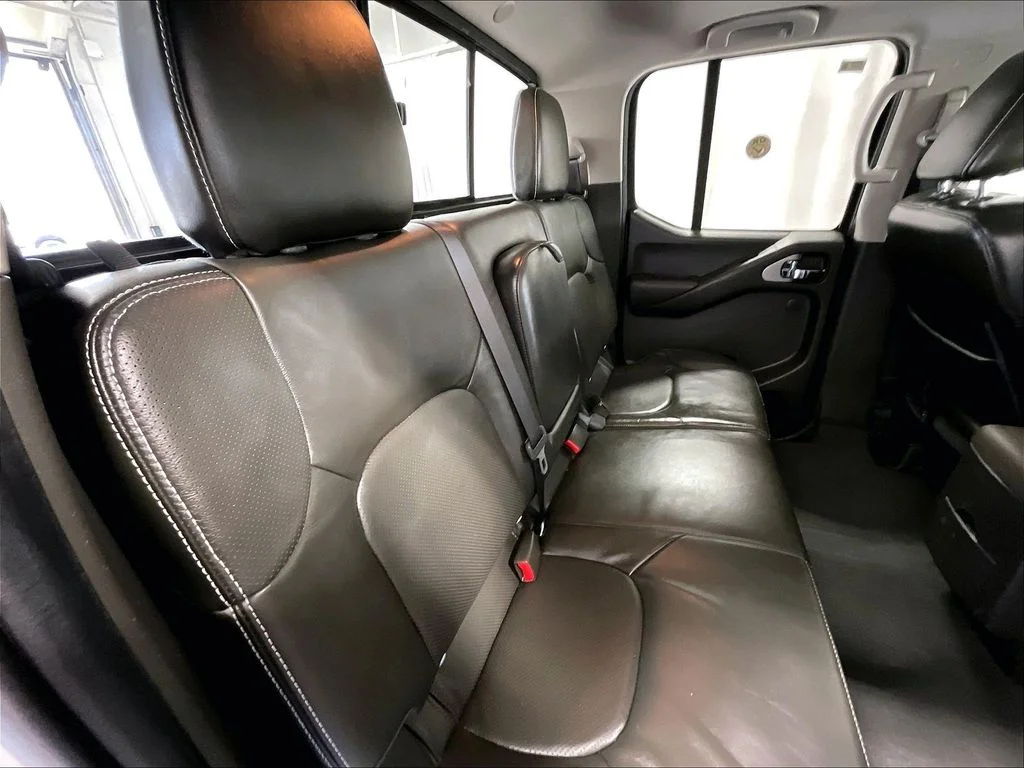 Used 2020 White Nissan PRO-4X image 16