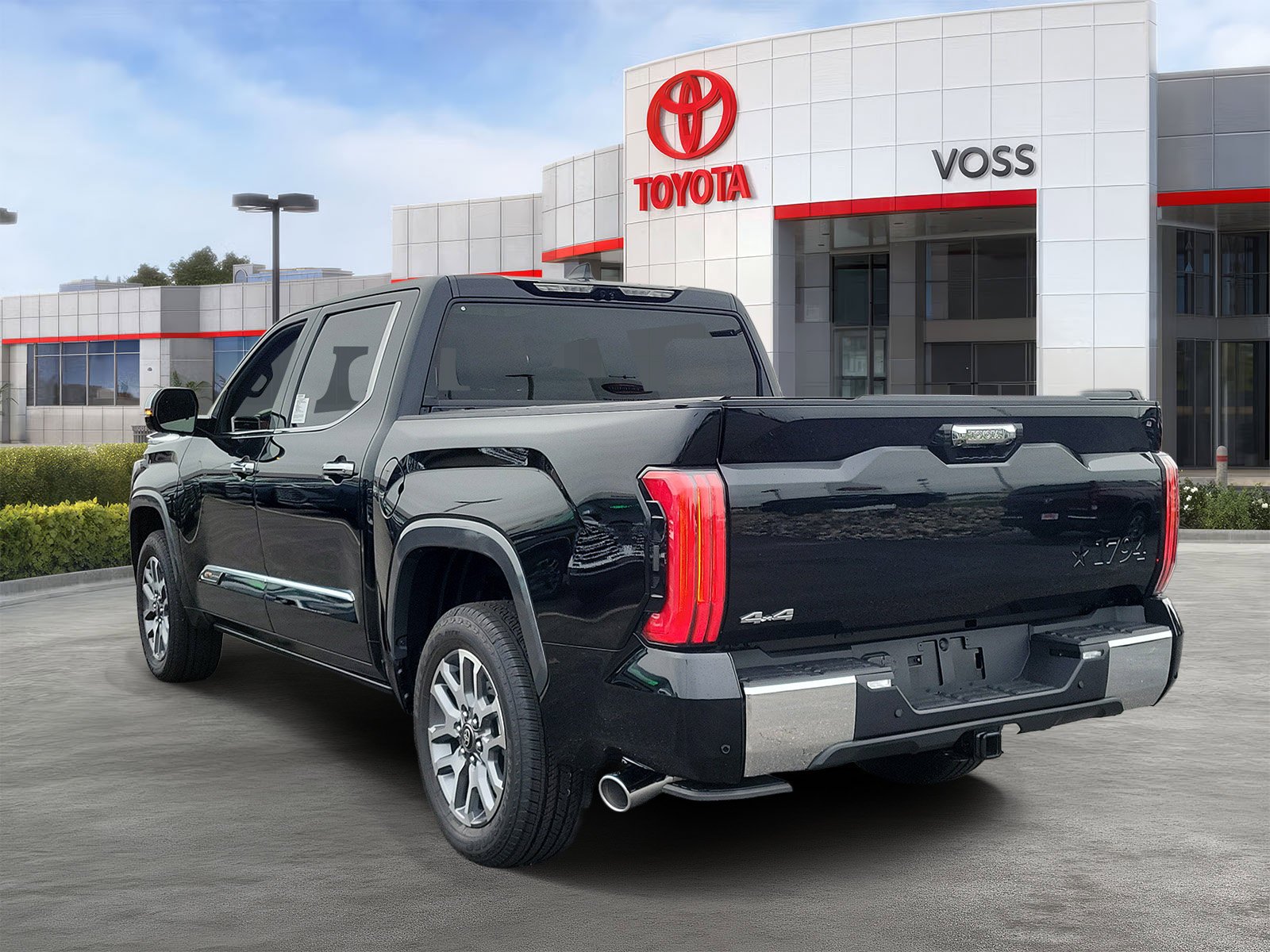 2026 Toyota Tundra 1794 Edition, photo 2 of 12