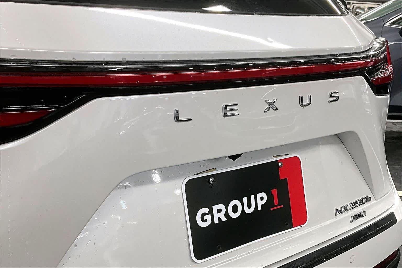 2025 Lexus NX Hybrid 350h - Photo 30