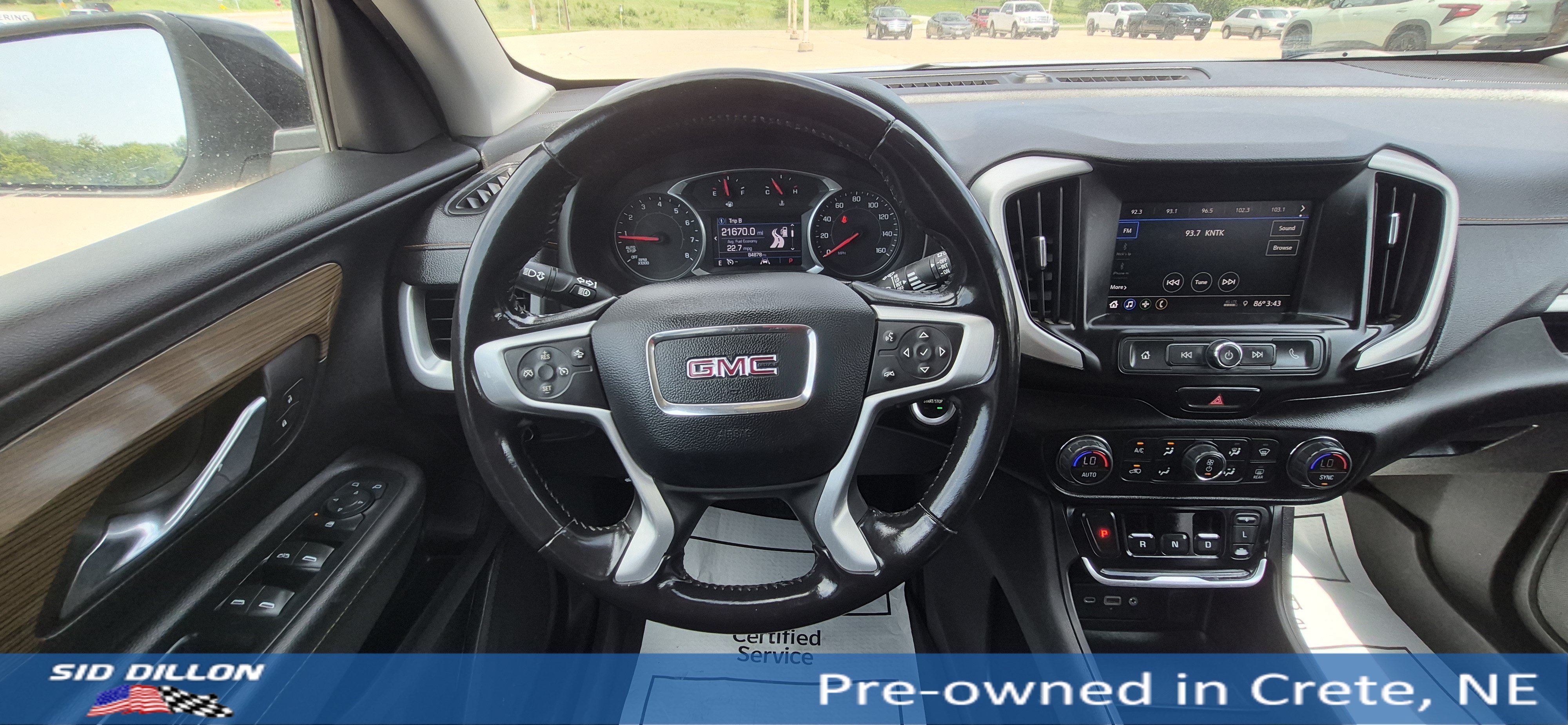 Used 2020 Quicksilver Metallic GMC SLE image 2