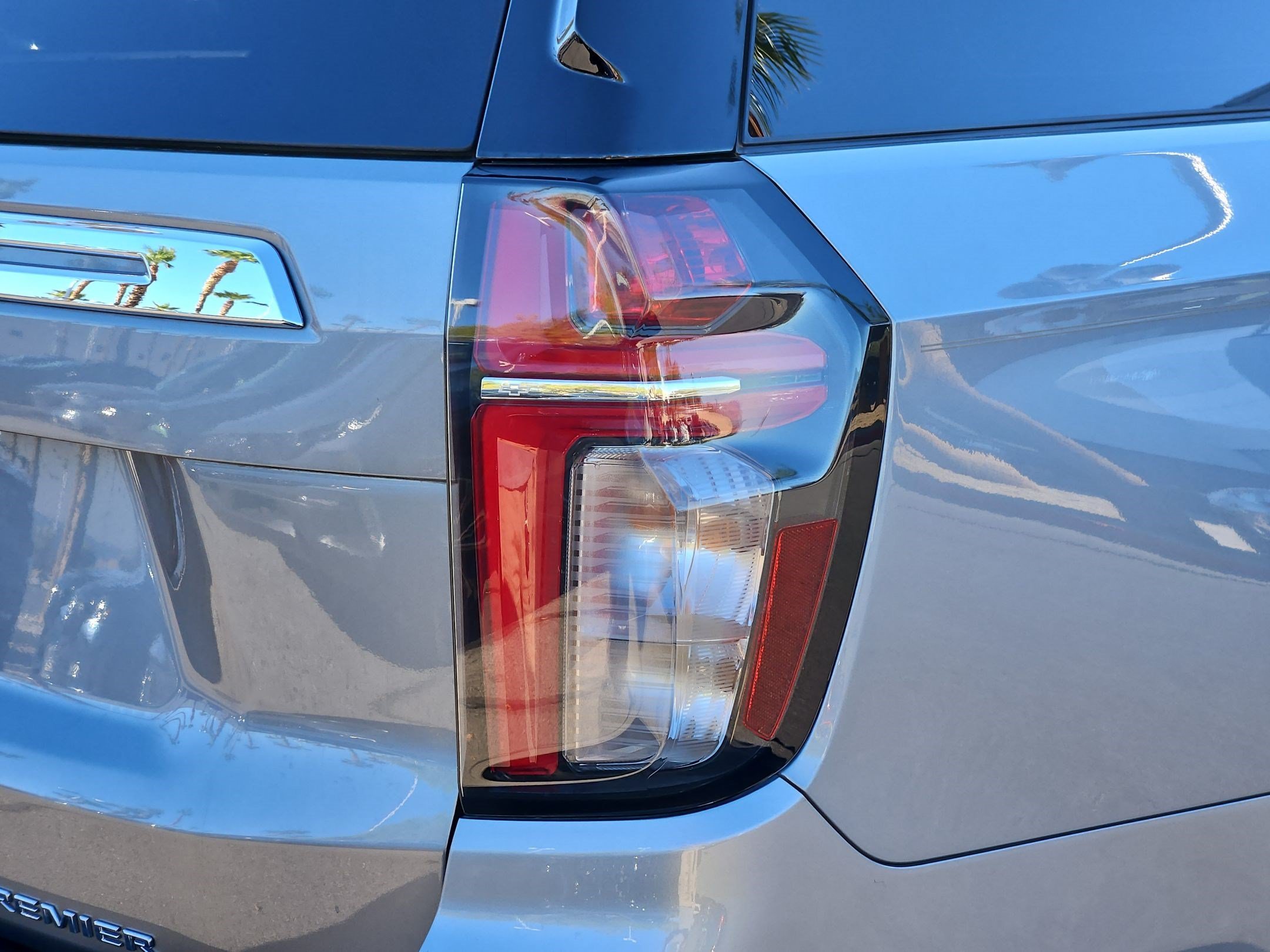 2023 Chevrolet Suburban Premier - Photo 11