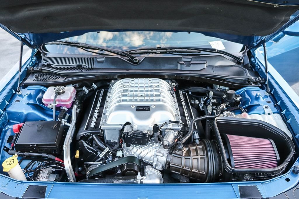 Used 2020 Frostbite Dodge SRT Hellcat Redeye Widebody image 28