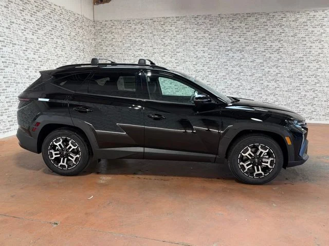 New 2026 Phantom Black Hyundai XRT image 6