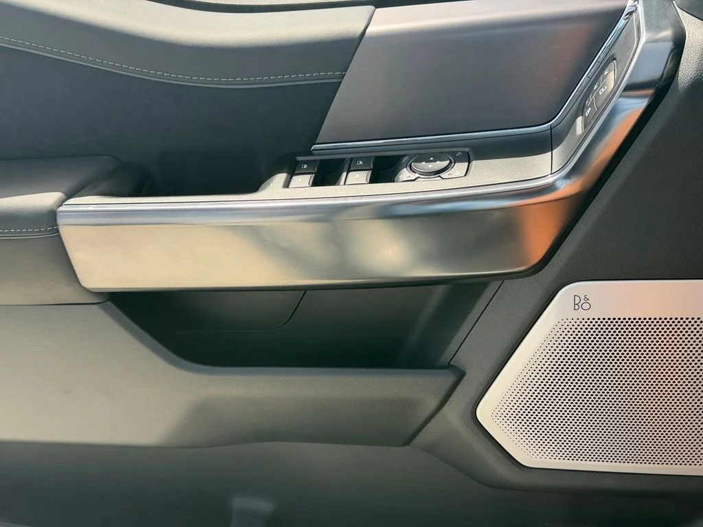 New 2026 Avalanche Ford Platinum® image 17
