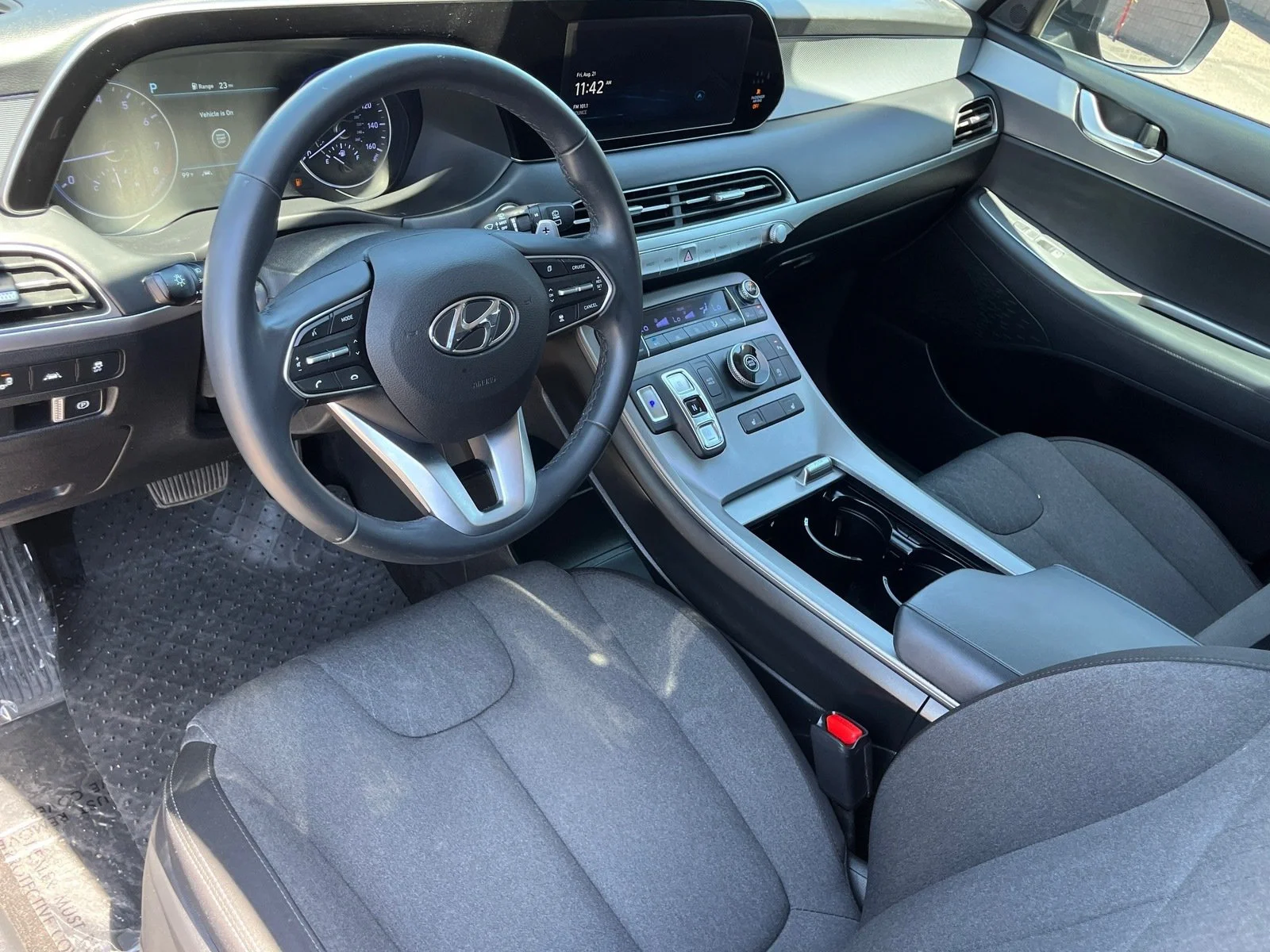 Used 2020 Moonlight Cloud Hyundai SEL image 15