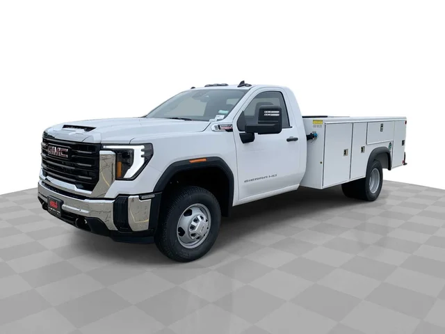 2025 GMC Sierra 3500 HD Chassis Cab Pro