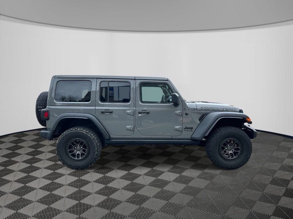 Used 2022 Gray Jeep Unlimited High Tide image 6