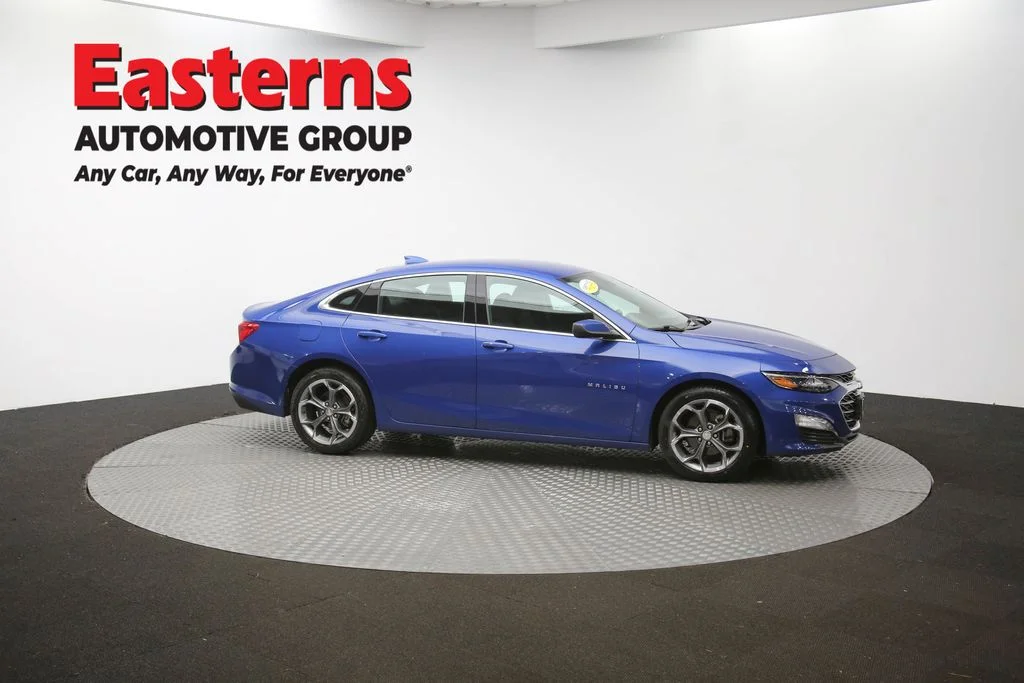 Used 2023 Blue Chevrolet LT image 46