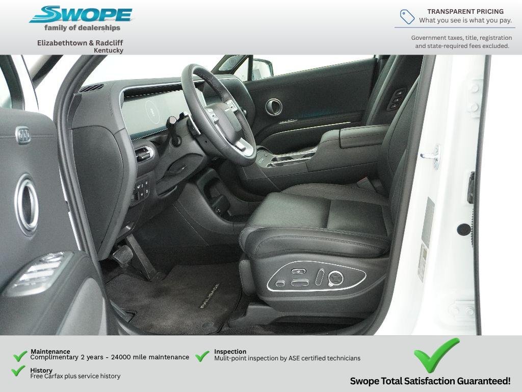 Used 2026 Creamy White Pearl Hyundai Calligraphy image 13