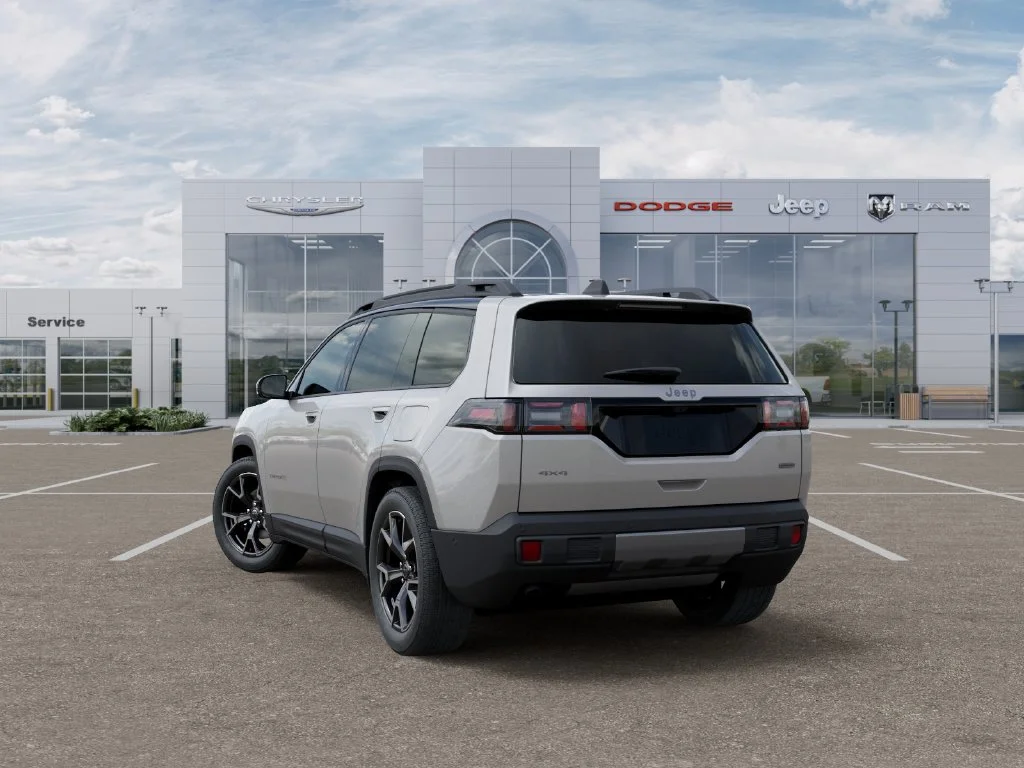 New 2026 Silver Zynith Clear-Coat Exterior Paint Jeep Overland image 3