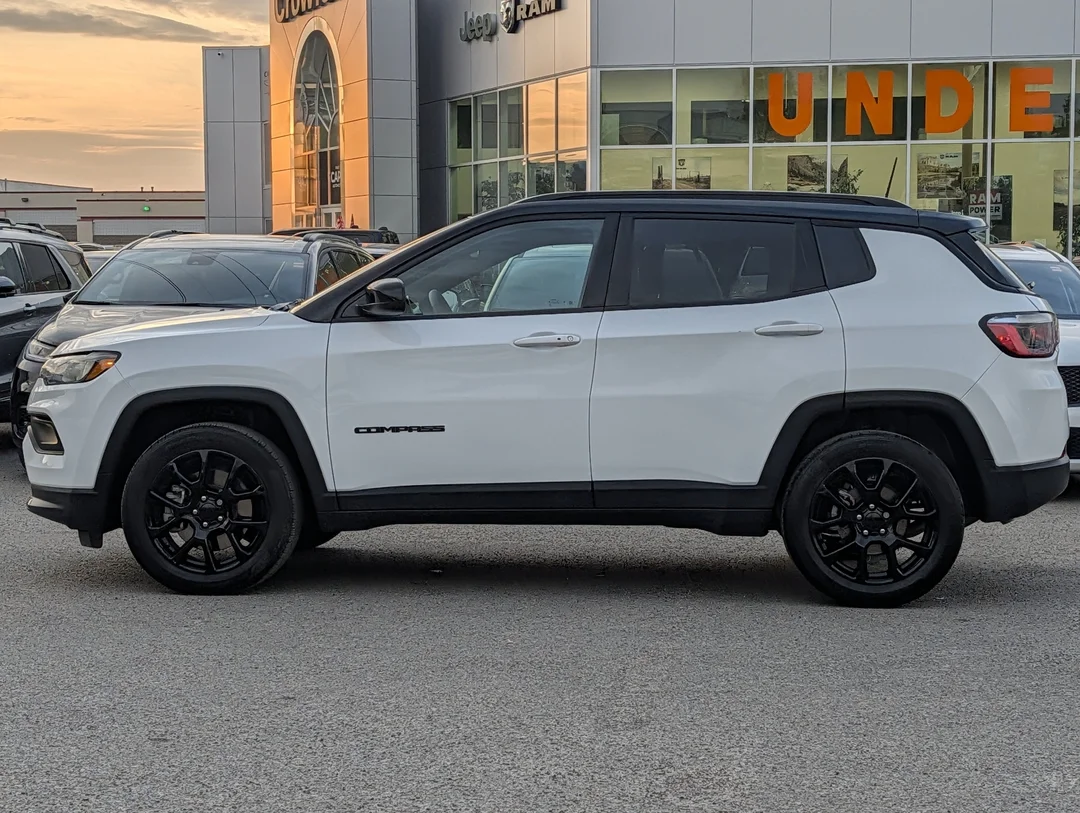 Used 2024 White Jeep Altitude - - 4x4 - Heated Seats - Remote Start - Heated Wheel & More! image 5