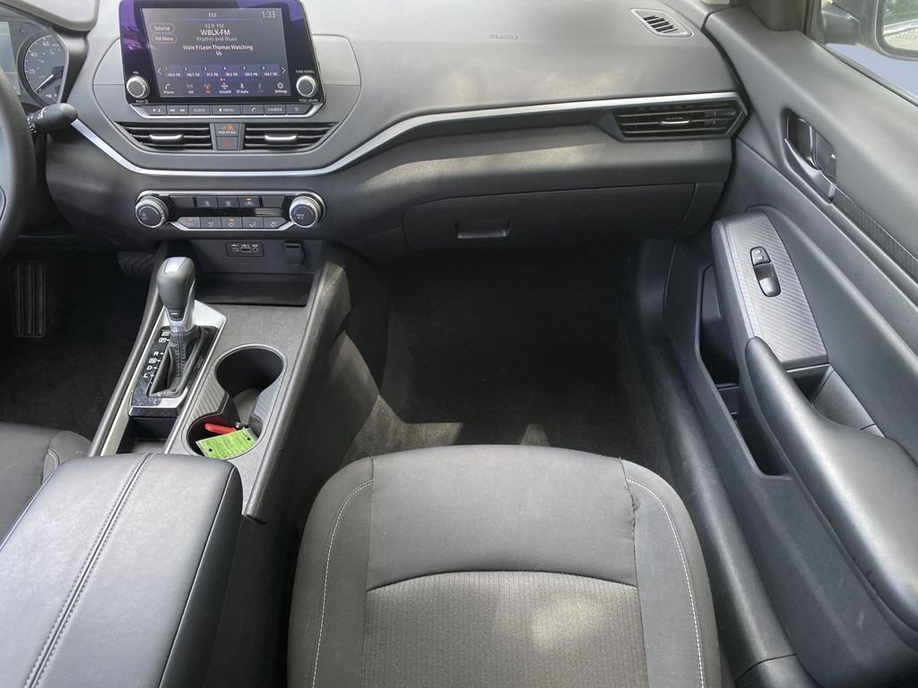 2025 Nissan Altima S - Photo 16