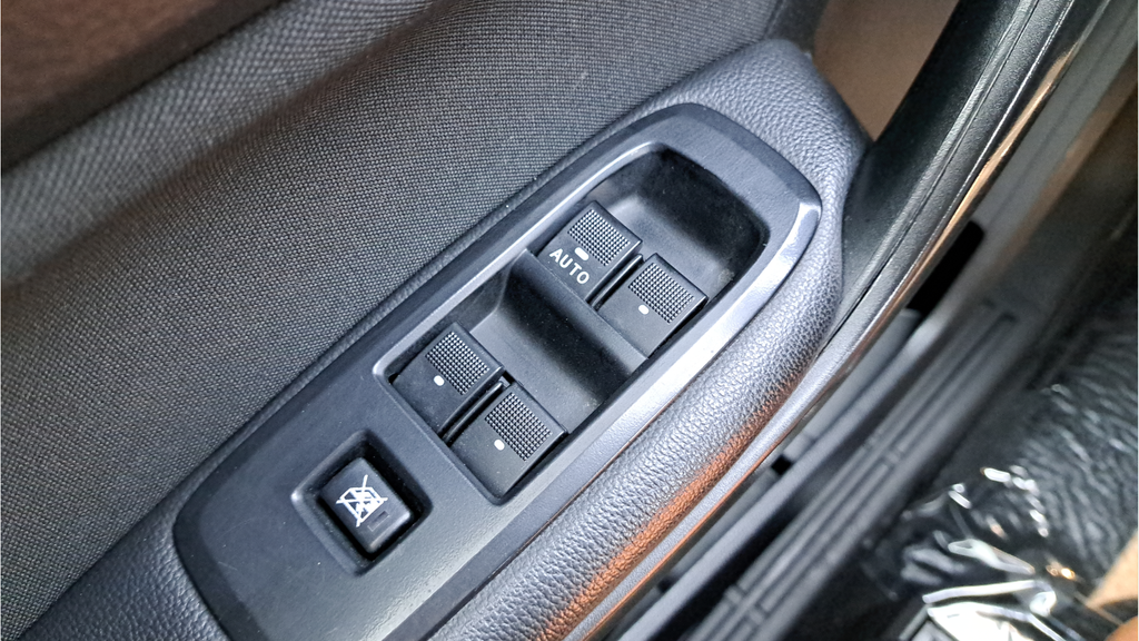 Used 2019 Gray Ford XLT image 25