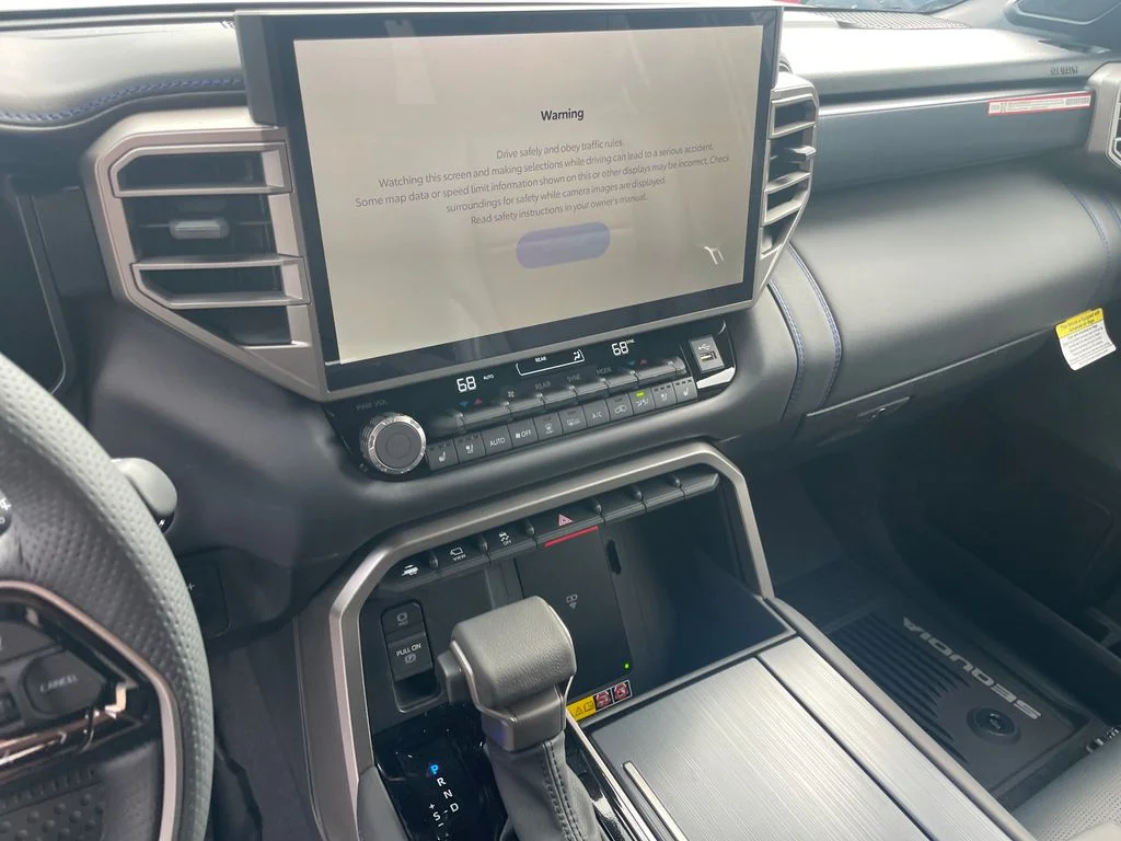 2026 Toyota Sequoia Platinum - Photo 14