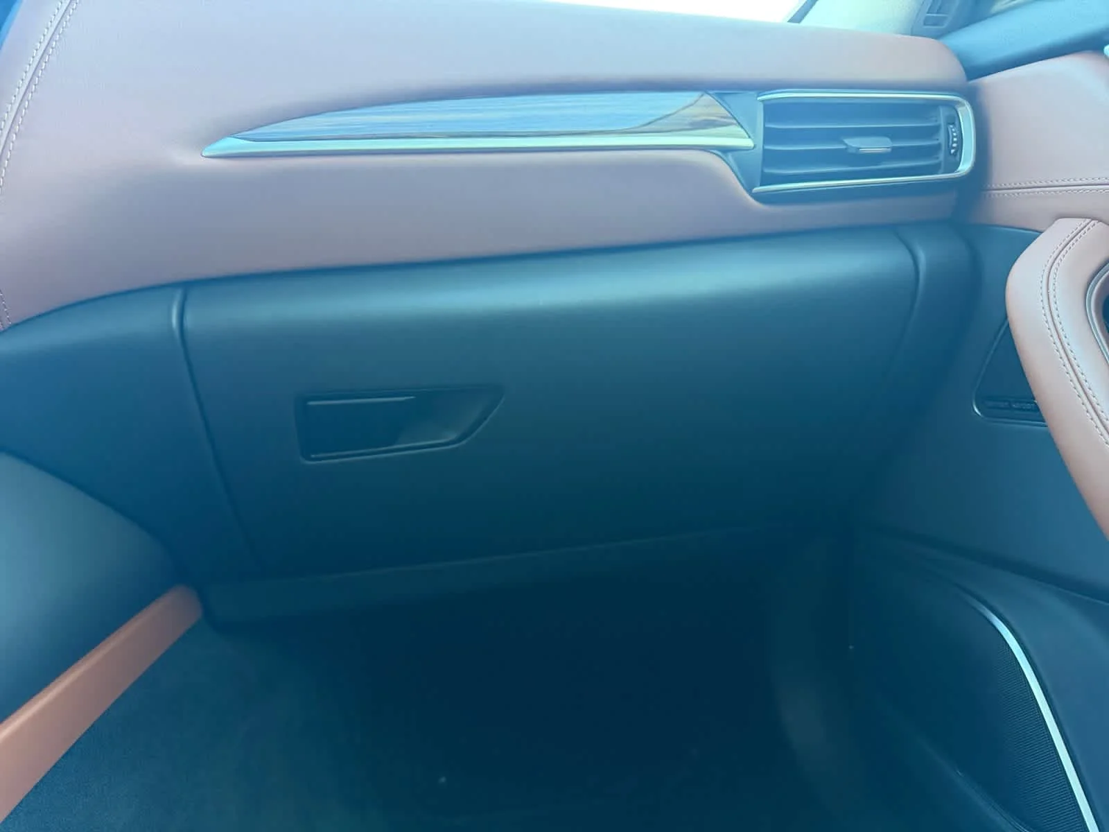 Used 2017 Grigio Metallic Maserati  image 35