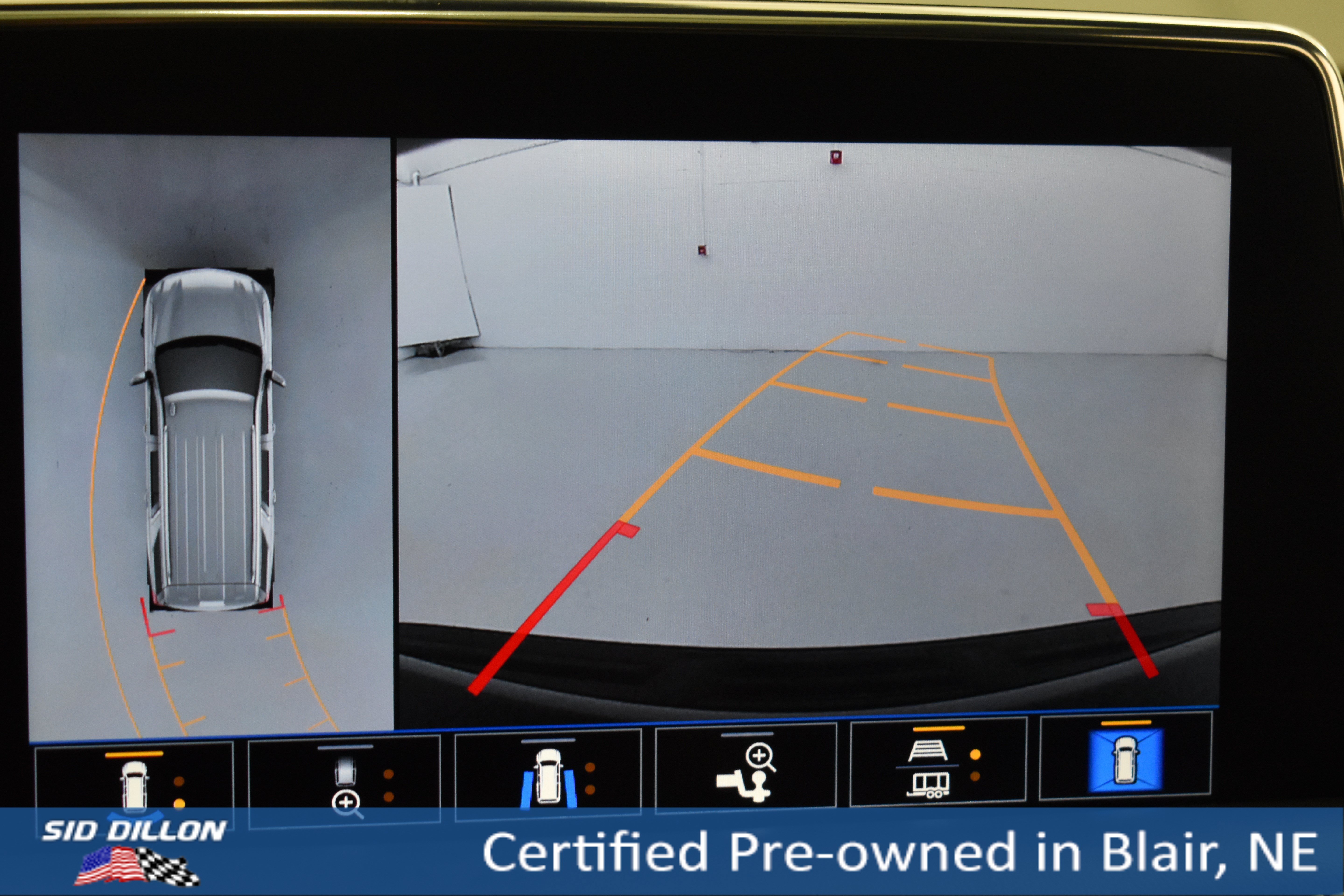 Used 2021 Black Chevrolet Premier image 3