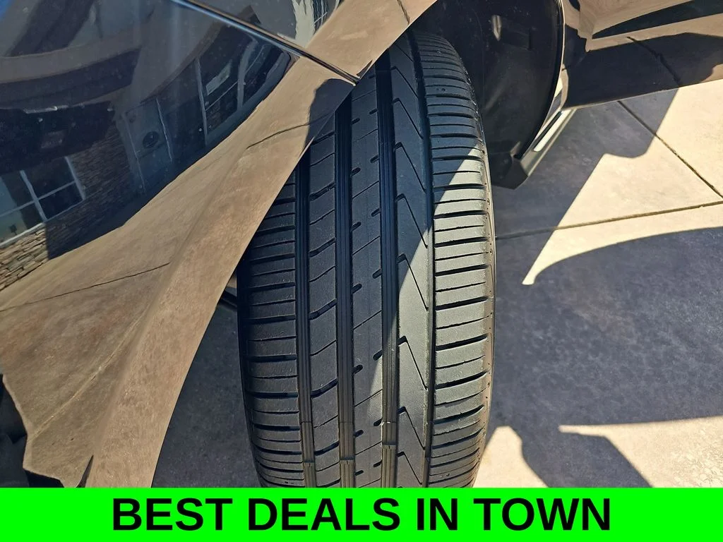 Used 2017 Black Mercedes-Benz GLE 350 image 36