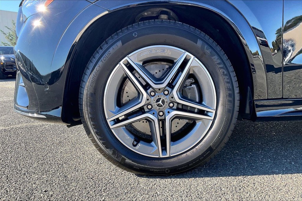 2026 Mercedes-Benz GLE GLE450 - Photo 8