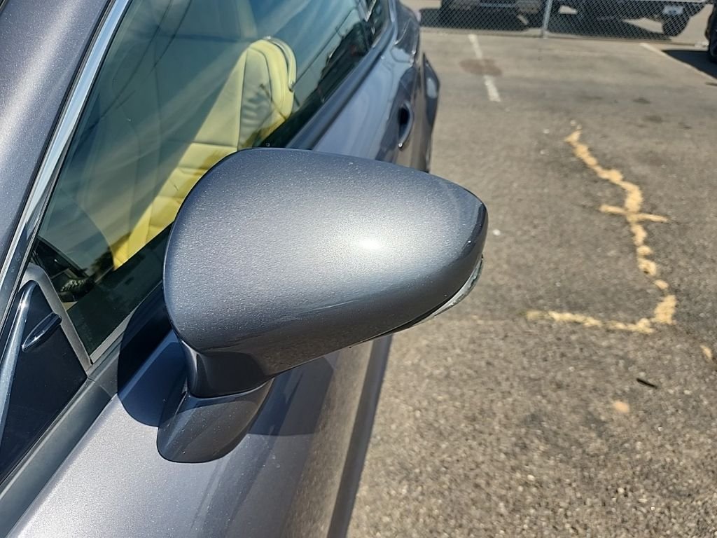 Used 2015 Gray Lexus 350 image 6
