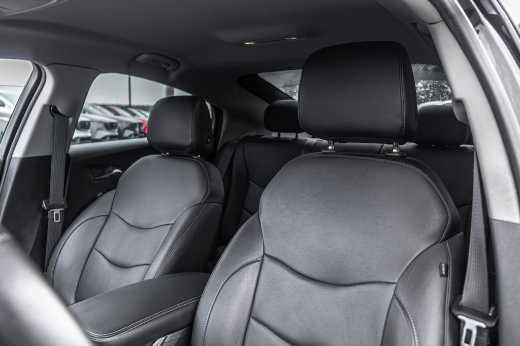 Used 2017 Black Chevrolet Premier image 13