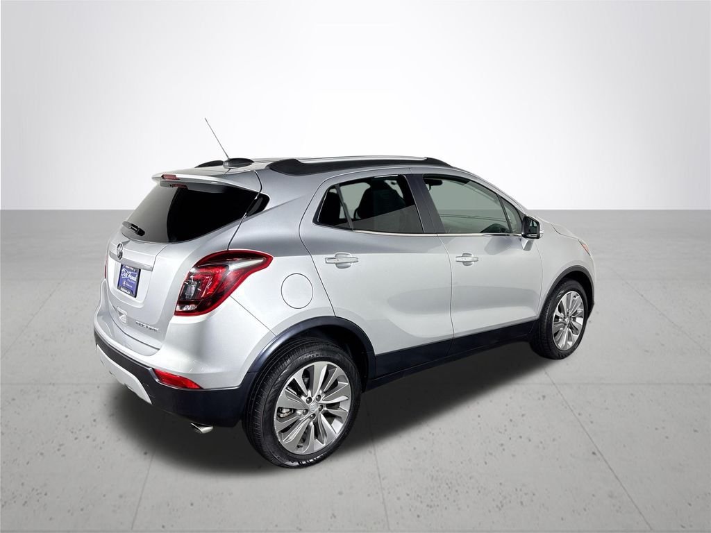 Used 2019 Silver Buick Preferred image 6