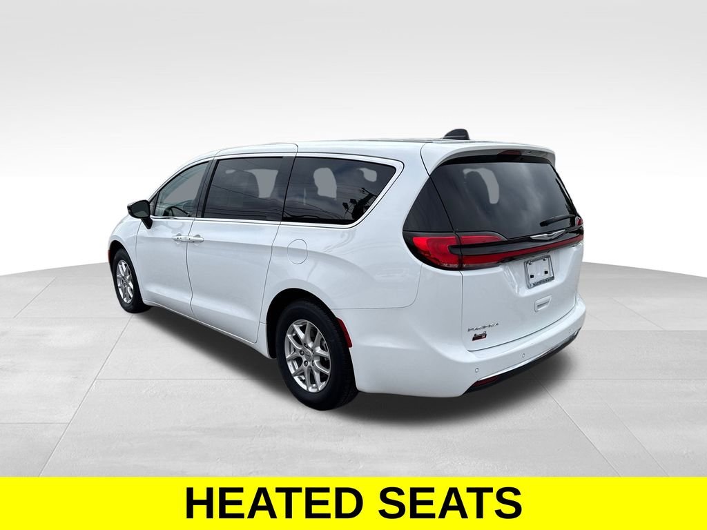 Used 2024 Bright White Clearcoat Chrysler Touring L image 4