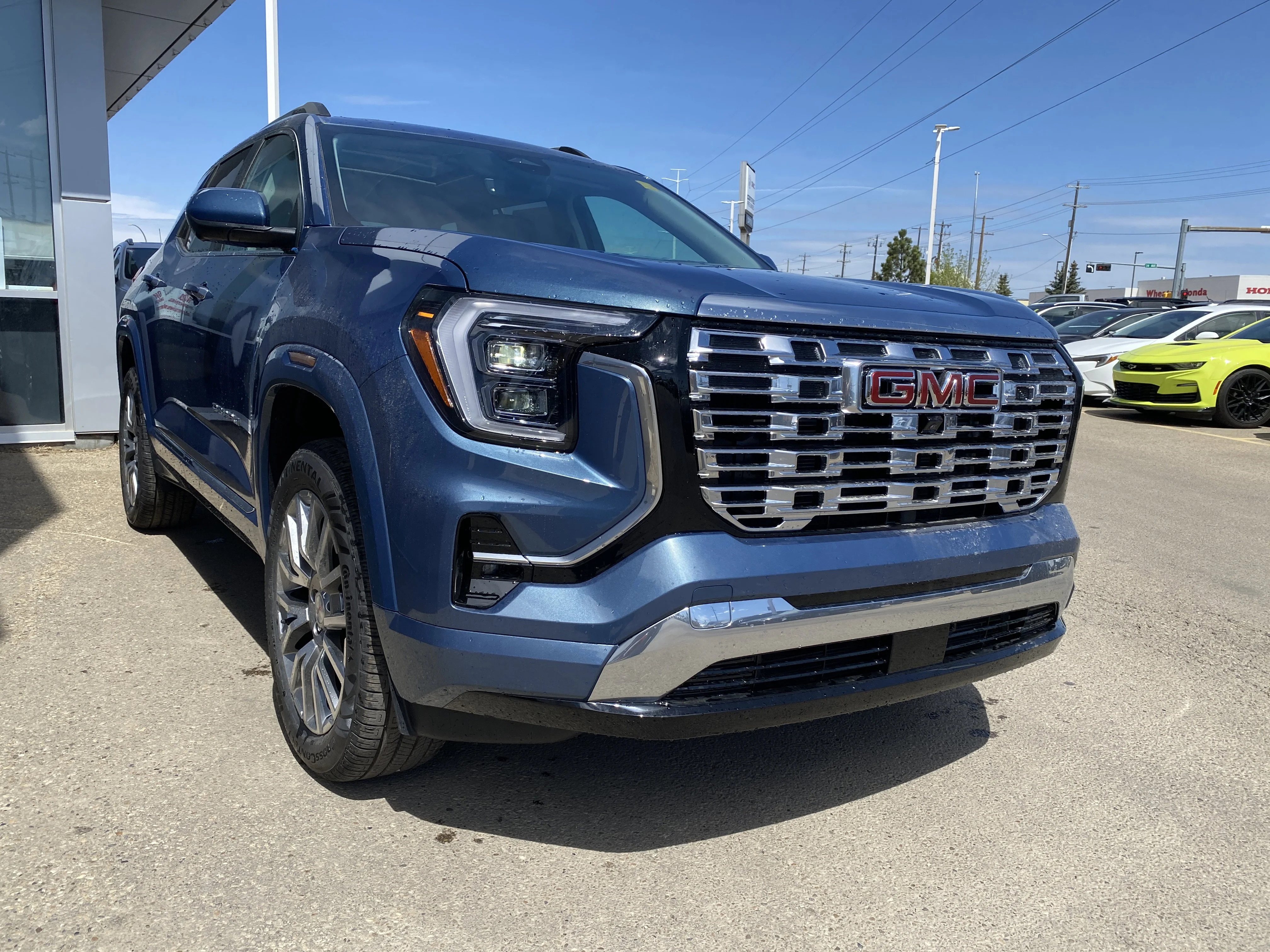 New 2026 DOWNPOUR METALLIC GMC AWD Denali image 8