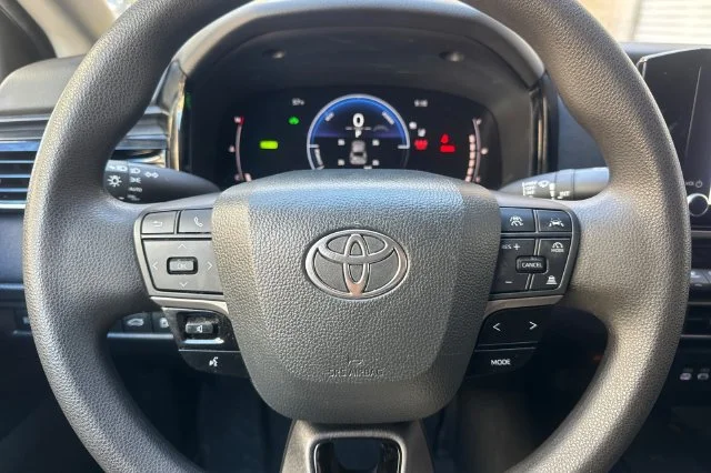 Certified Used 2026  Toyota LE image 26