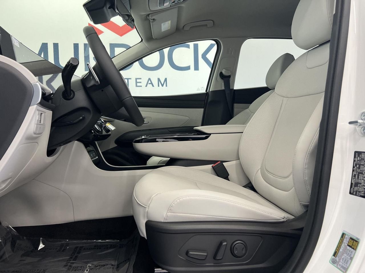 New 2026 Creamy White Pearl Hyundai SEL Convenience image 12