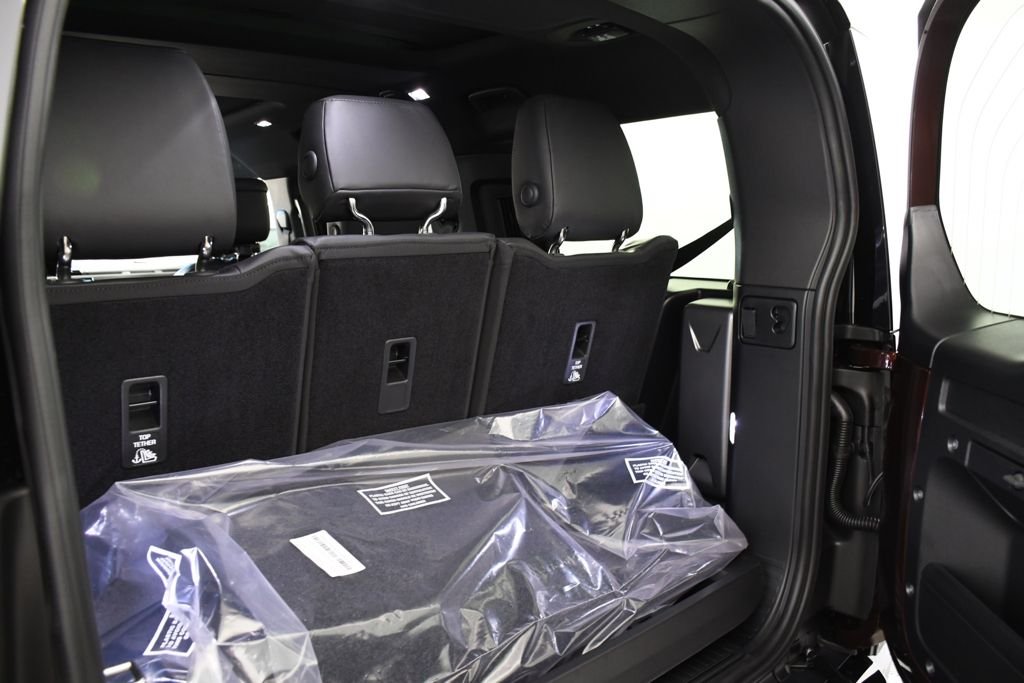 2026 Land Rover Defender S - Photo 23