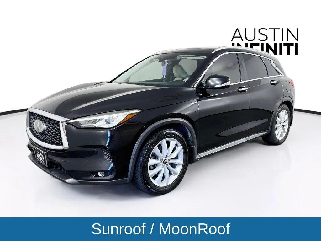 Used 2019 Black INFINITI ESSENTIAL image 3
