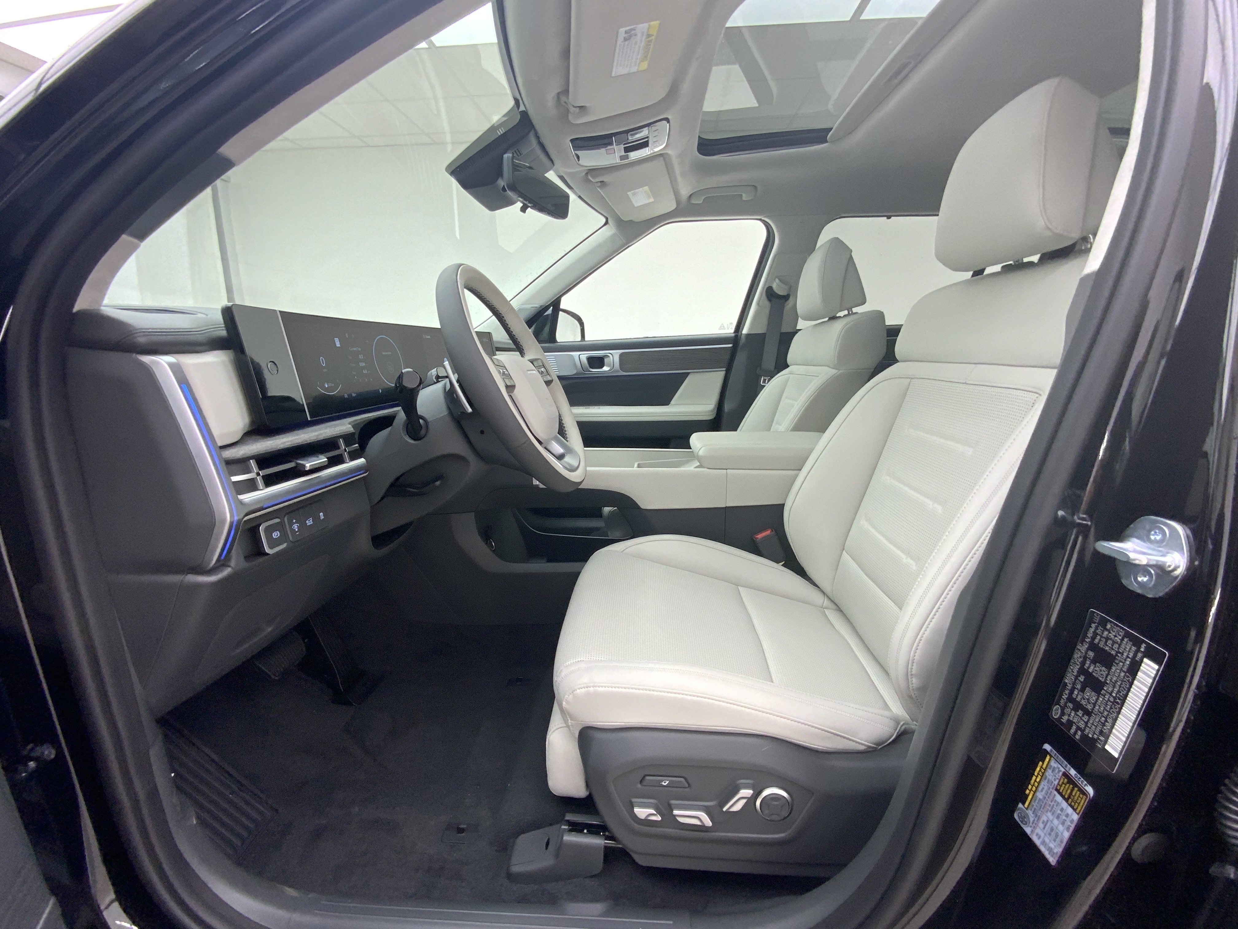 New 2026 Phantom Black Hyundai Calligraphy image 12