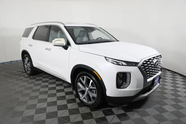 Used 2021 White Hyundai SEL image 2