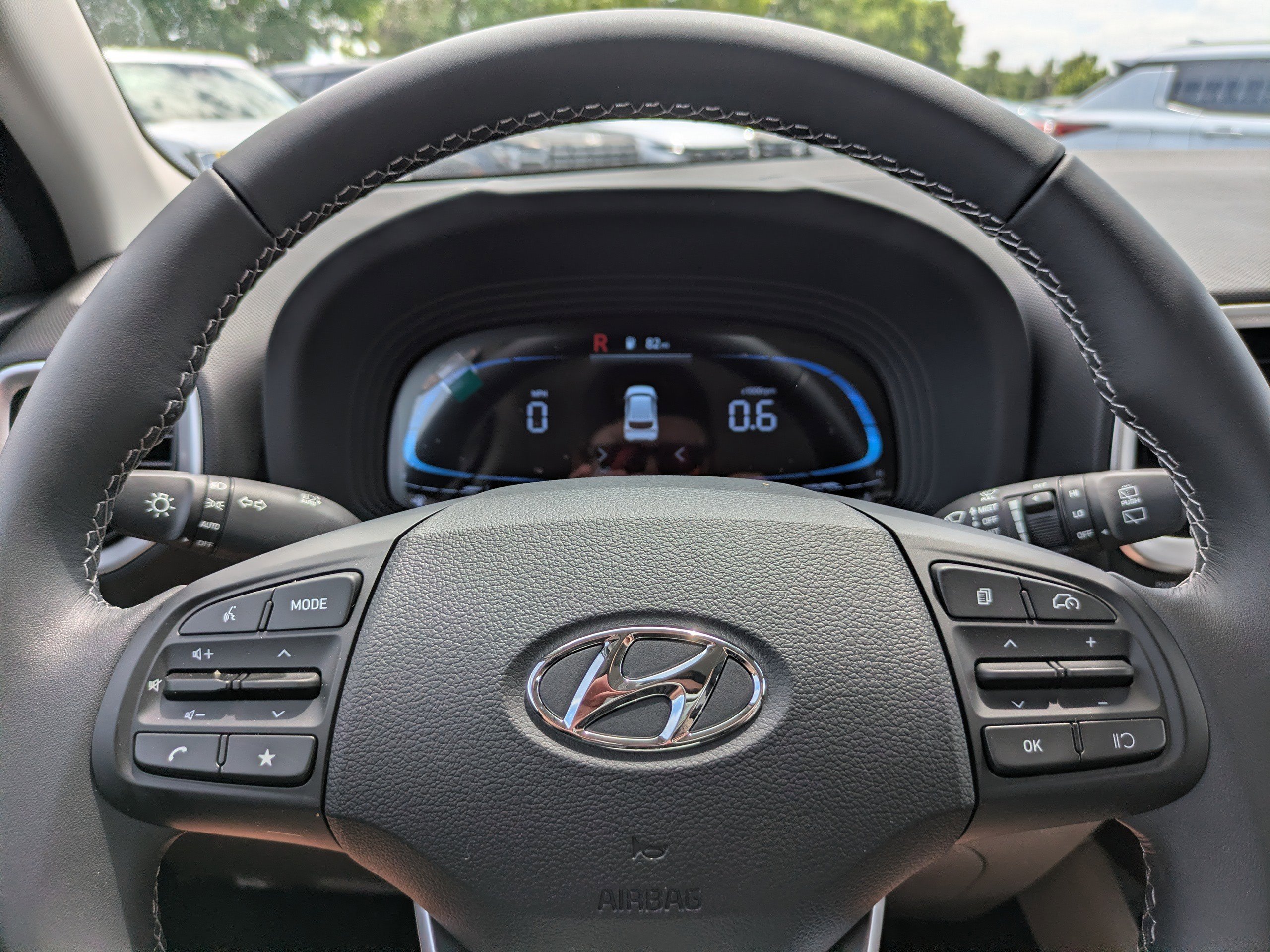 New 2026 Onyx Black Hyundai SEL image 29