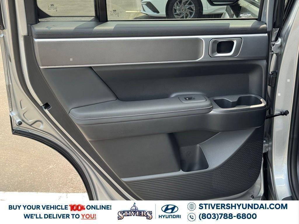 New 2027 Silver Hyundai SEL FWD image 19