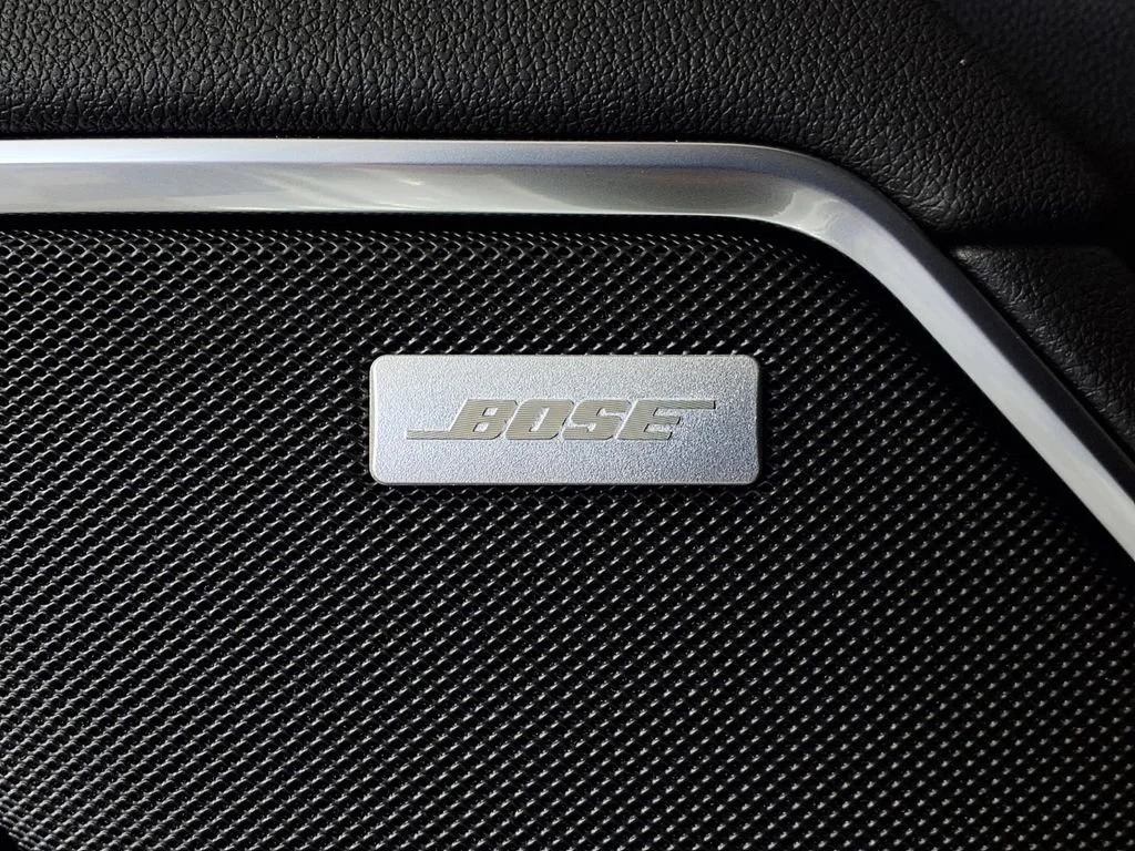 New 2026 Summit White GMC SLT image 24