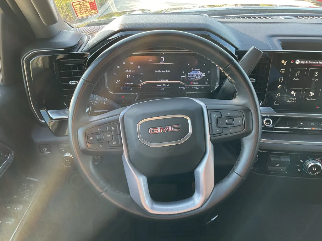 Used 2025 Black GMC SLT image 21