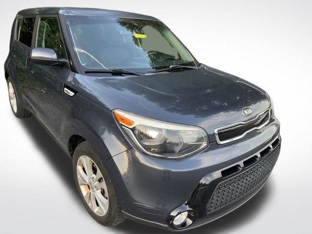 Used 2016 Blue Kia Plus image 9