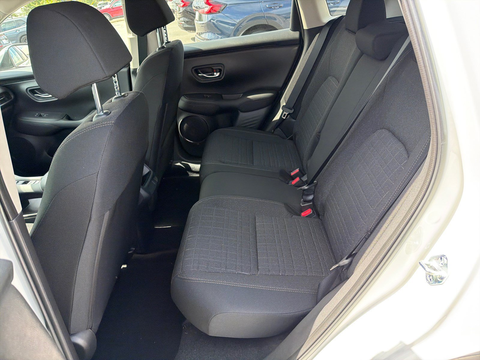 New 2027 Platinum White Pearl Honda LX image 12