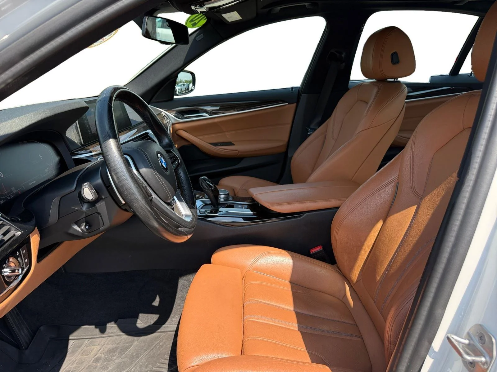 Used 2020 Mineral White Metallic BMW 530i xDrive image 10