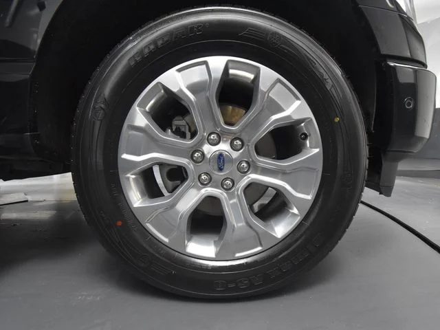 2023 Ford F-150 Platinum - Photo 17