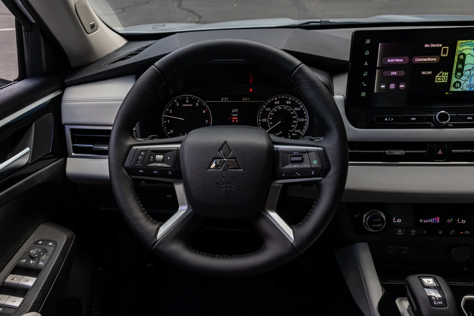 New 2026 White Mitsubishi SE 1.5T 2WD image 18