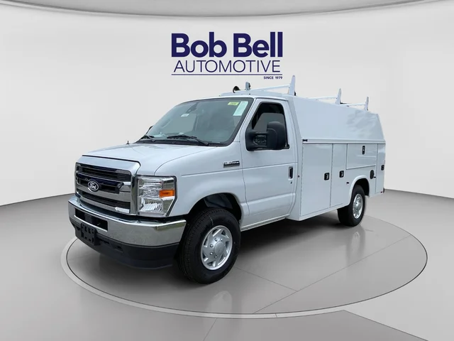 2027 Ford Econoline Cutaway E-350 SRW