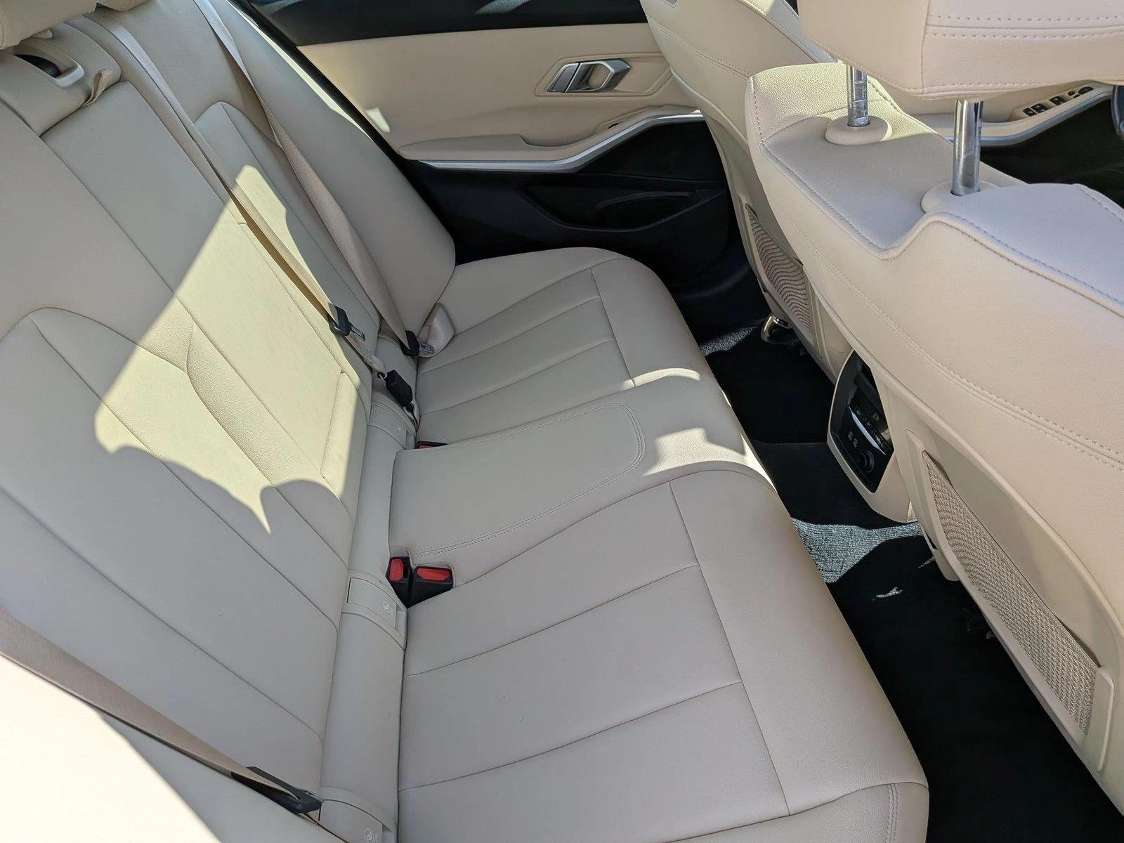 Used 2020 Jet Black BMW 330i image 19